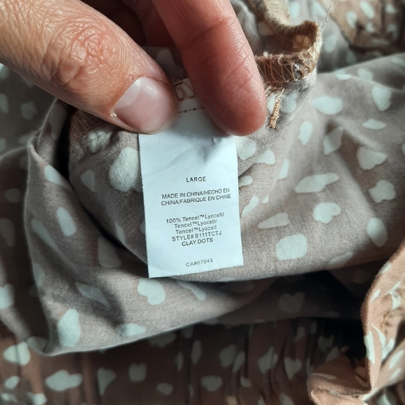 THREAD & SUPPLY 🧵 High Waisted Paper Bag Shorts, Size Large, NWT - Picture 6 of 10